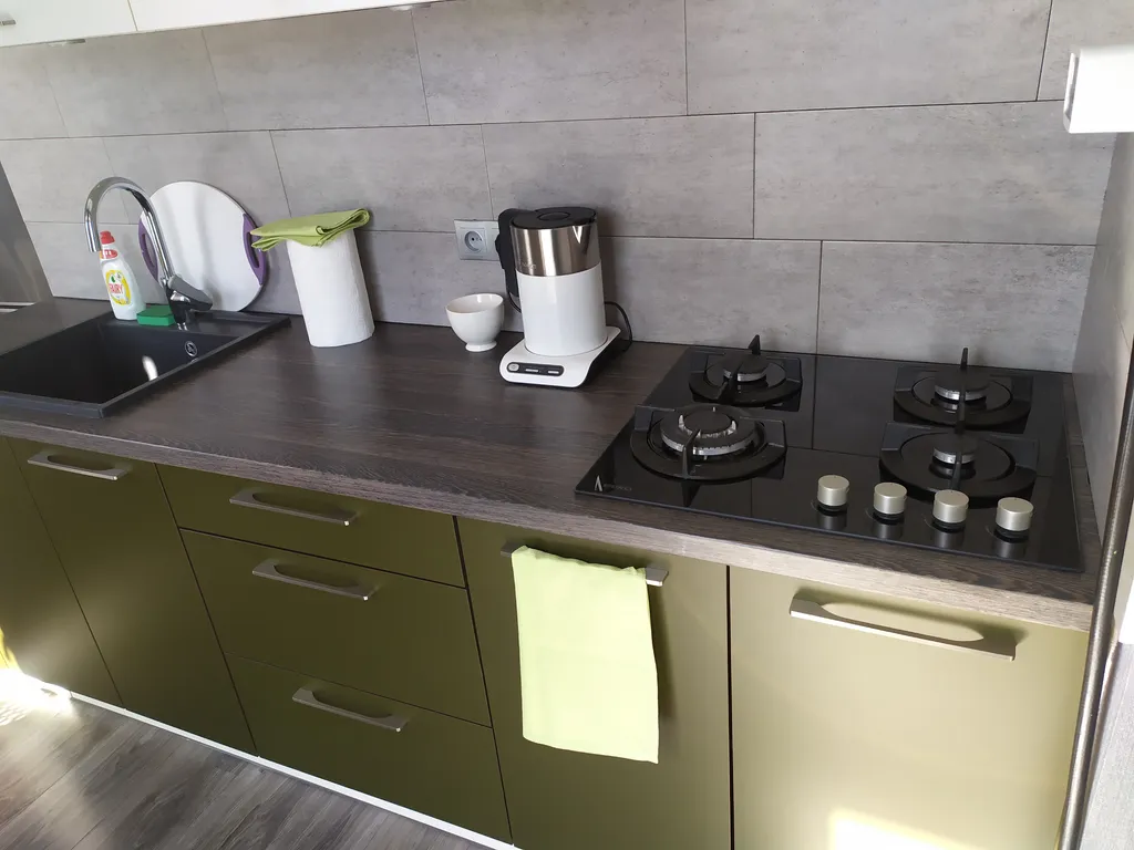 Квартира Квартира на тихой зелёной улице в центре у зоопарка — Калининград