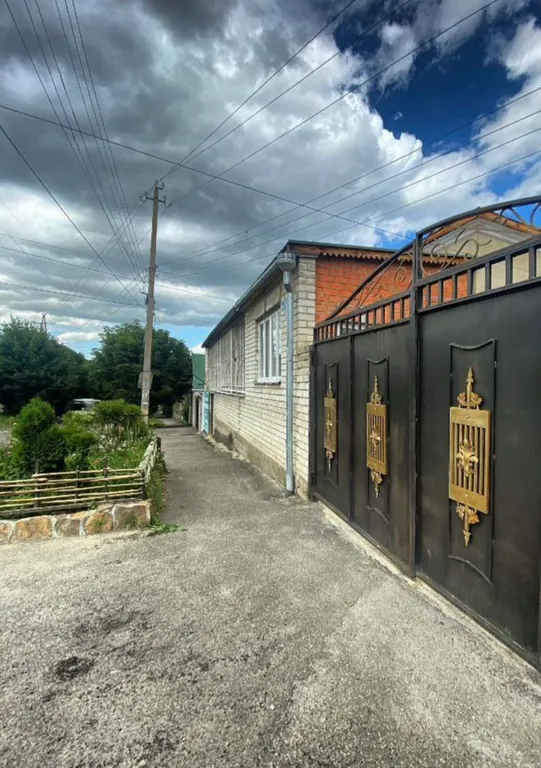 Коттедж Уютный дом в шаговой доступности к парку — Кисловодск