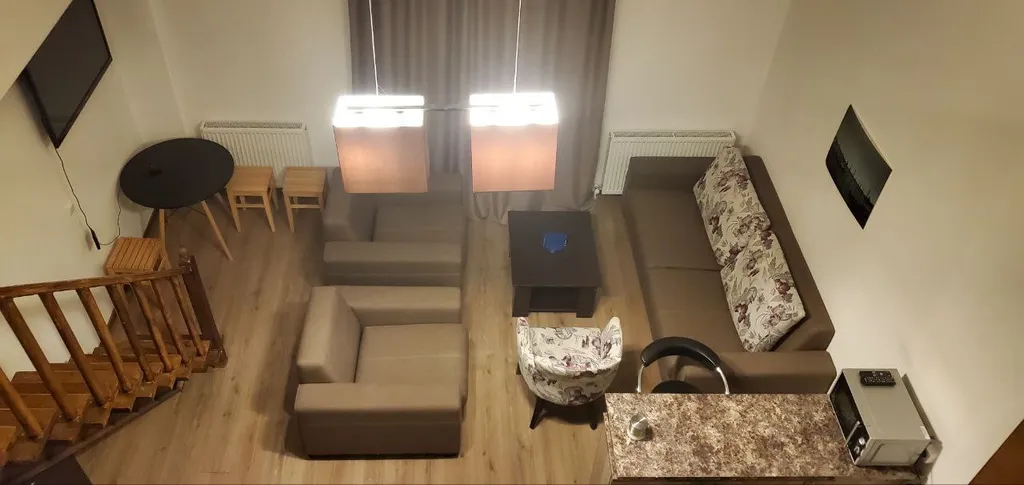 Просторный двухуровневый апартамент в 30 метрах от гондолы