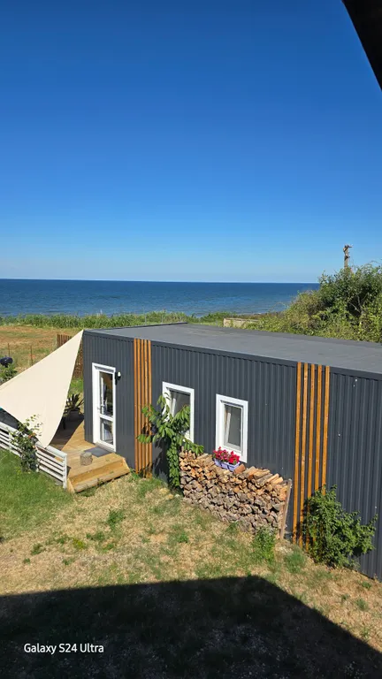 Коттедж Дом-студия Атмосфера с панорамой Азовского моря — Кучугуры