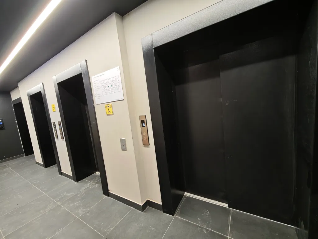 2-комнатная квартира в 2-3 минутах от метро