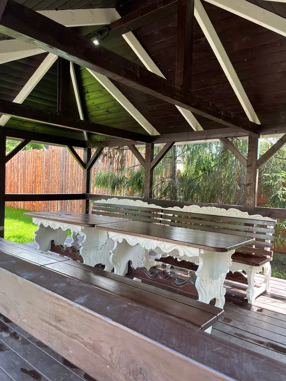 Коттедж на Кошевого 52Б