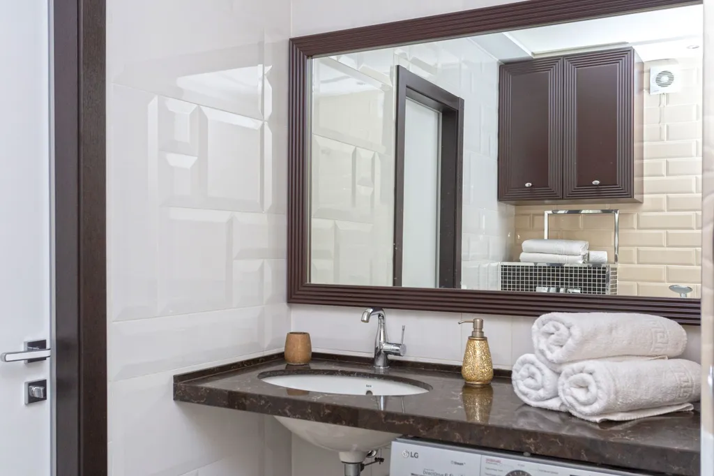 Современный апартамент с балконом рядом с метро Фрунзенская