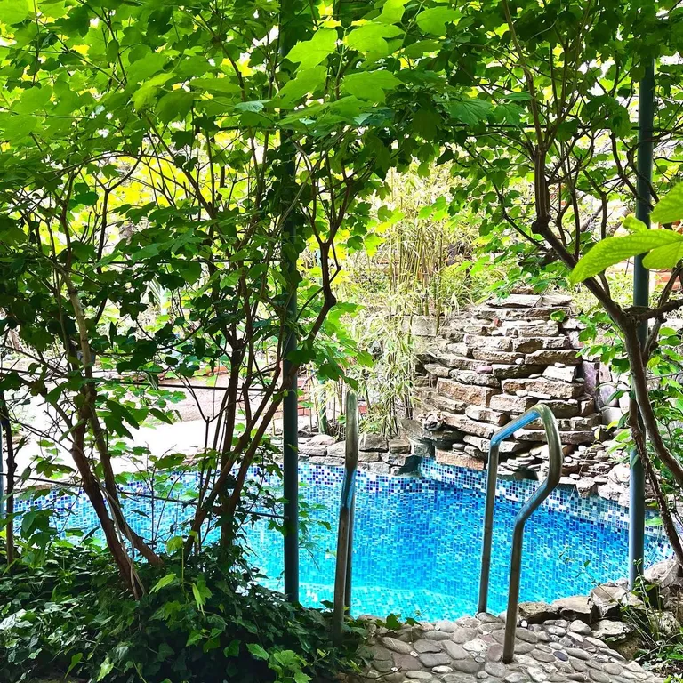 Квартира Квартира Двухкомнатный с кухней и террасой — Севастополь