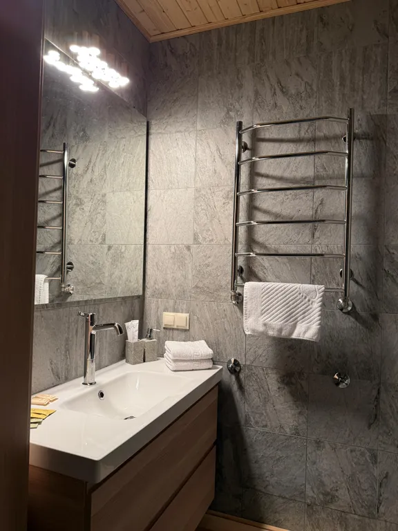 Апартаменты с двумя балконами