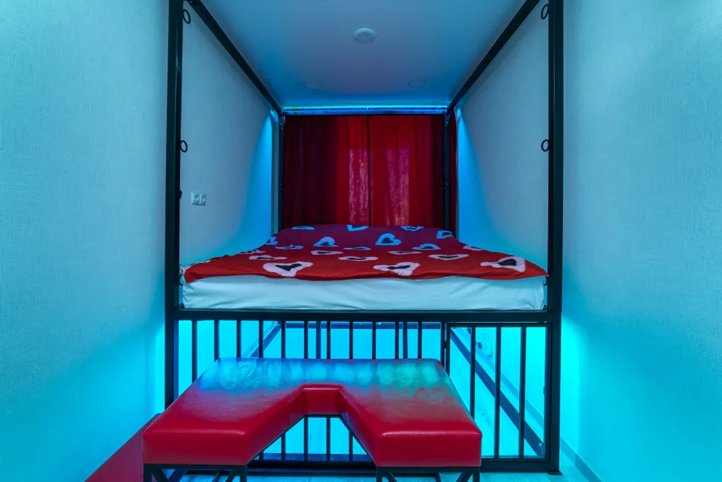 Love Loft апартаменты с огромной джакузи, телескопом и аудио системой