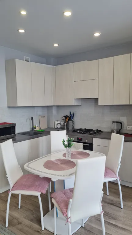 Квартира студия с видом на Озеро тихое и леса