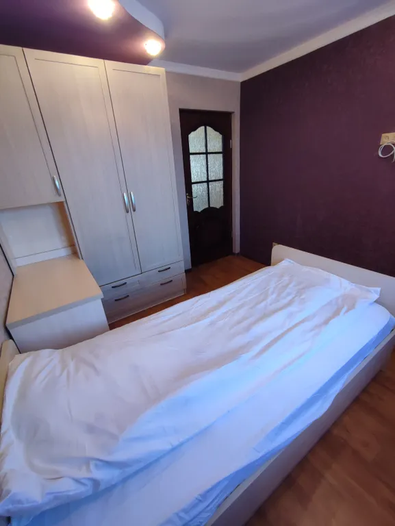 Квартира 3-комнатная Квартира — Калининград