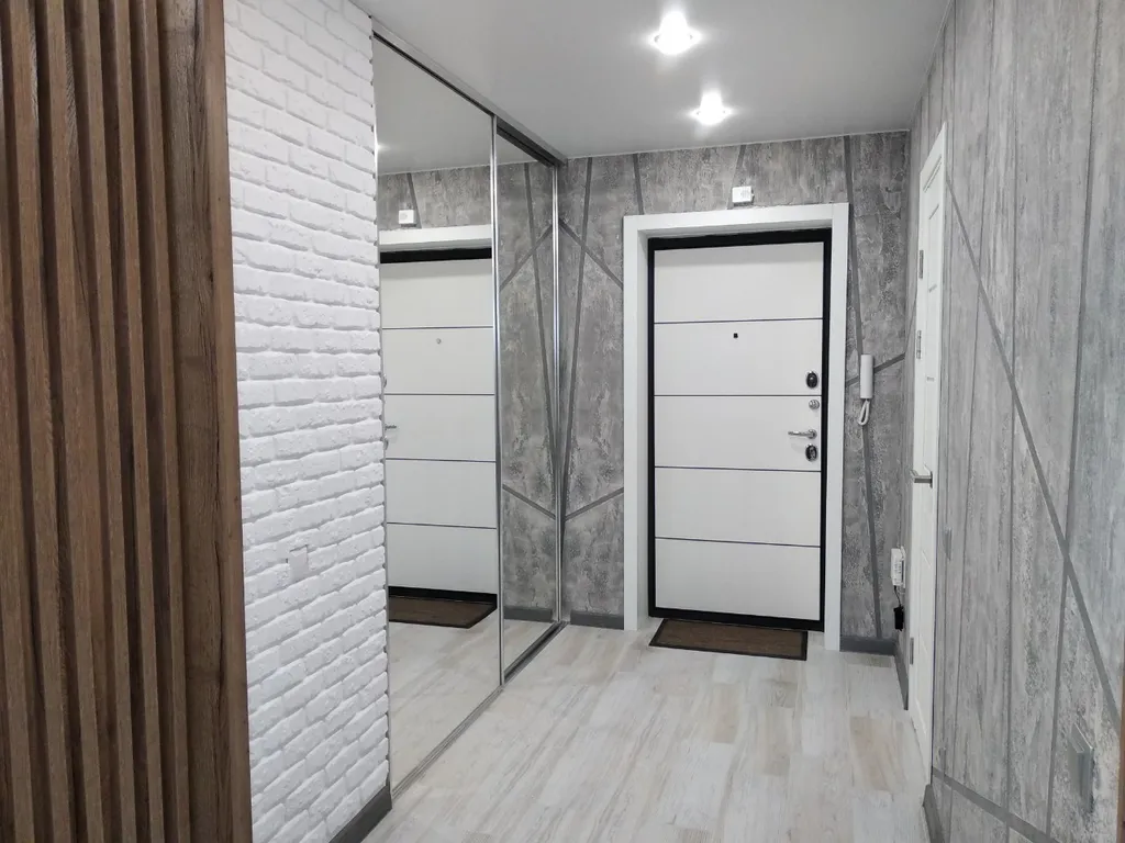 Уютная студия с дизайнерский ремонтом