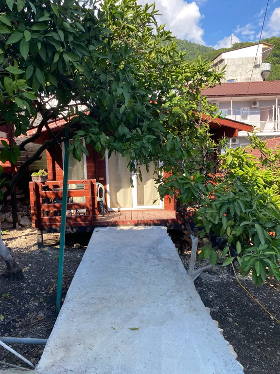 Коттедж у водопада — аренда посуточно в Новый Афон