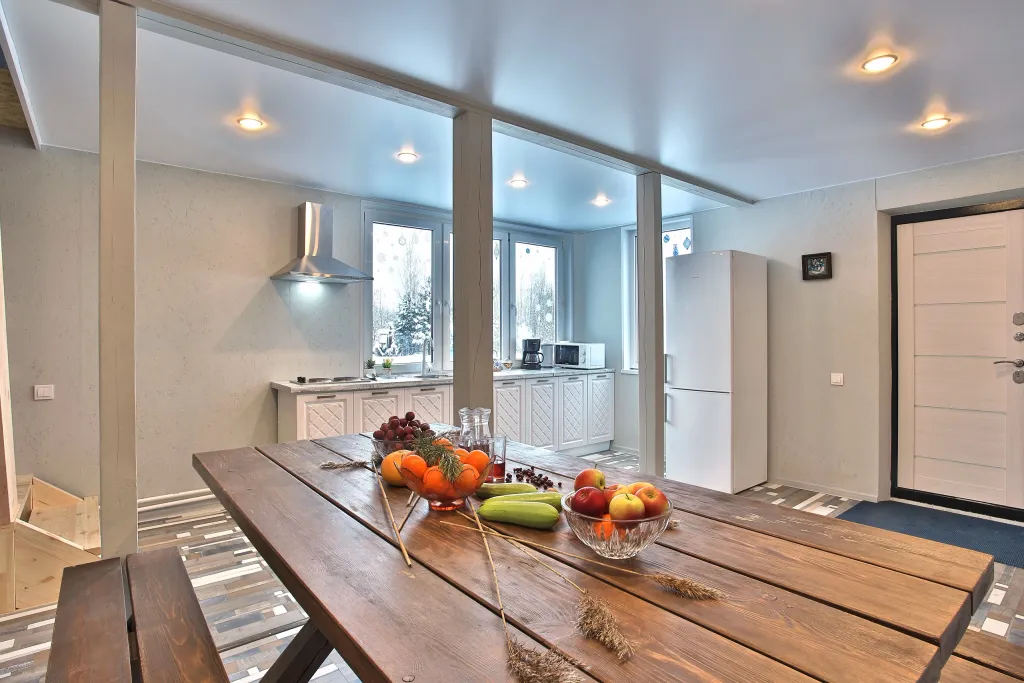 Коттедж Тёплый коттедж с баней на очень большой уединённой территории — Кротово