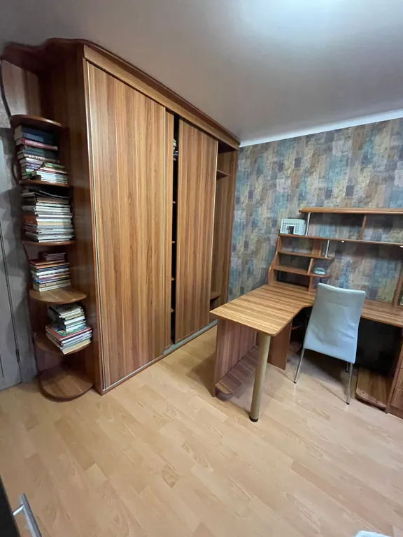 Трёхкомнатная благоустроенная квартира