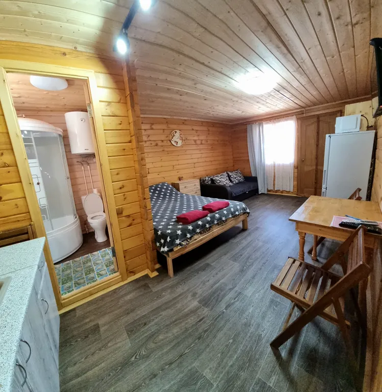 Коттедж Уютный домик — аренда посуточно в Голубицкая