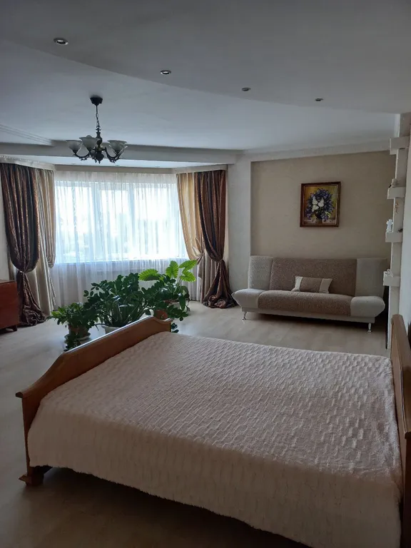 3-комнатная квартира в центре