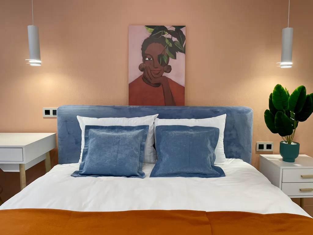 Уютная двухкомнатная квартира — аренда посуточно в Великий Новгород