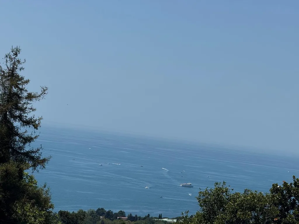 Квартира Уютная квартира в спальном районе с видом на море — Сочи