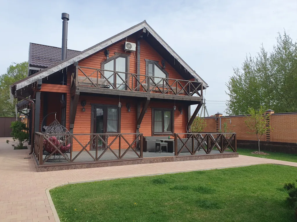 Коттедж Уютный загородный дом из бруса с баней и чаном на дровах — аренда посуточно в Истра