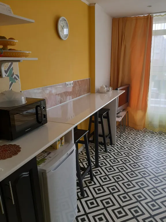 Студия в квартире автономная, с отдельным санузлом