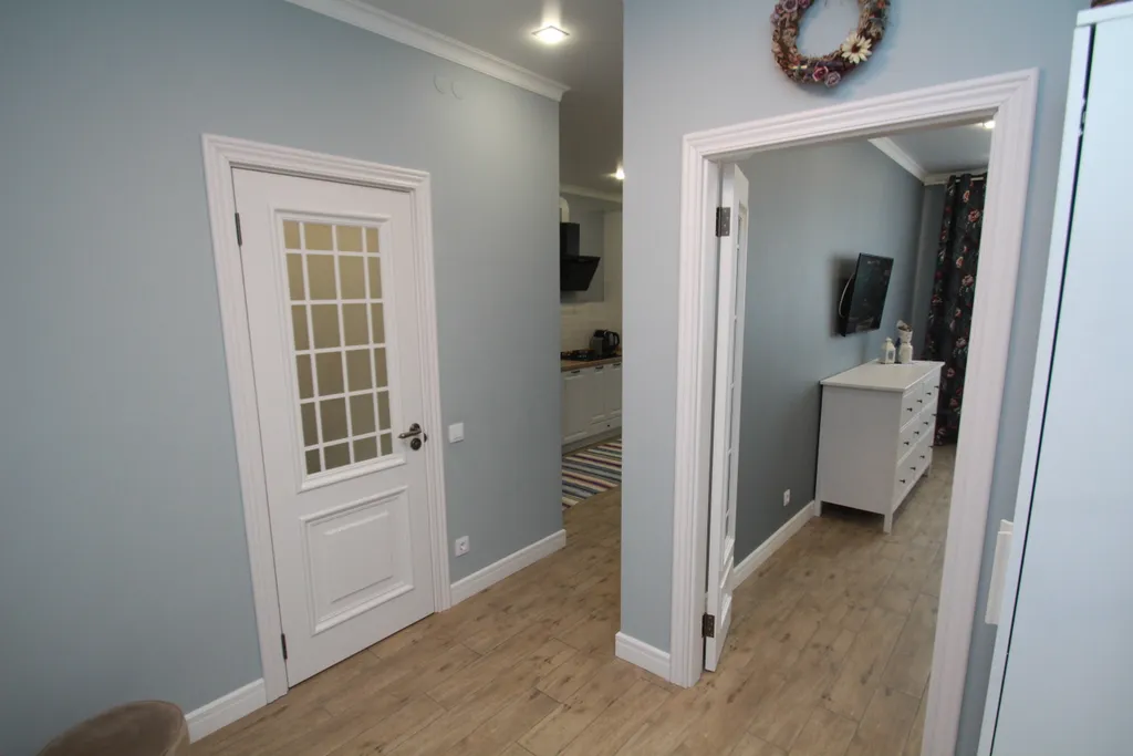 Дизайнерский апартамент сканди в центре города