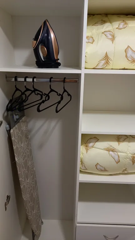 Новая трехкомнатная квартира в самом центре с видом на площадь Победы