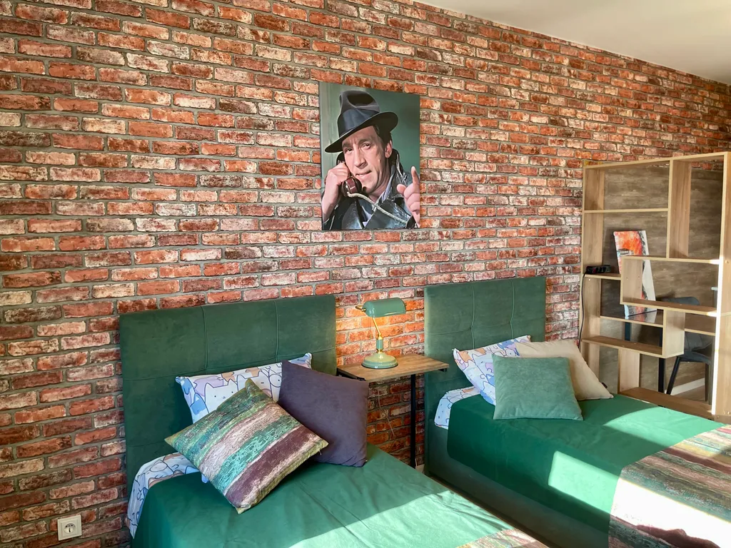 Новая студия напротив клиники им. А.Ф.Цыба