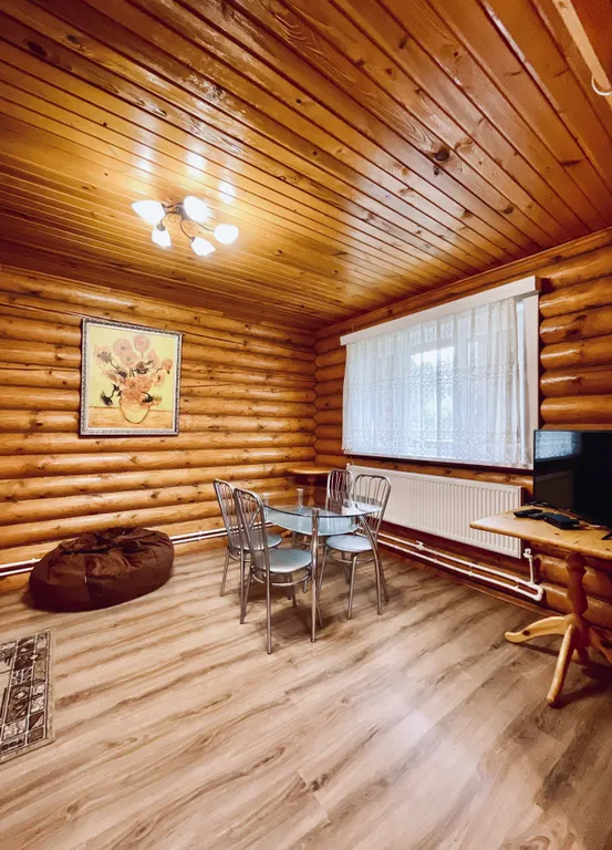 Тёплый и уютный дом Теремок