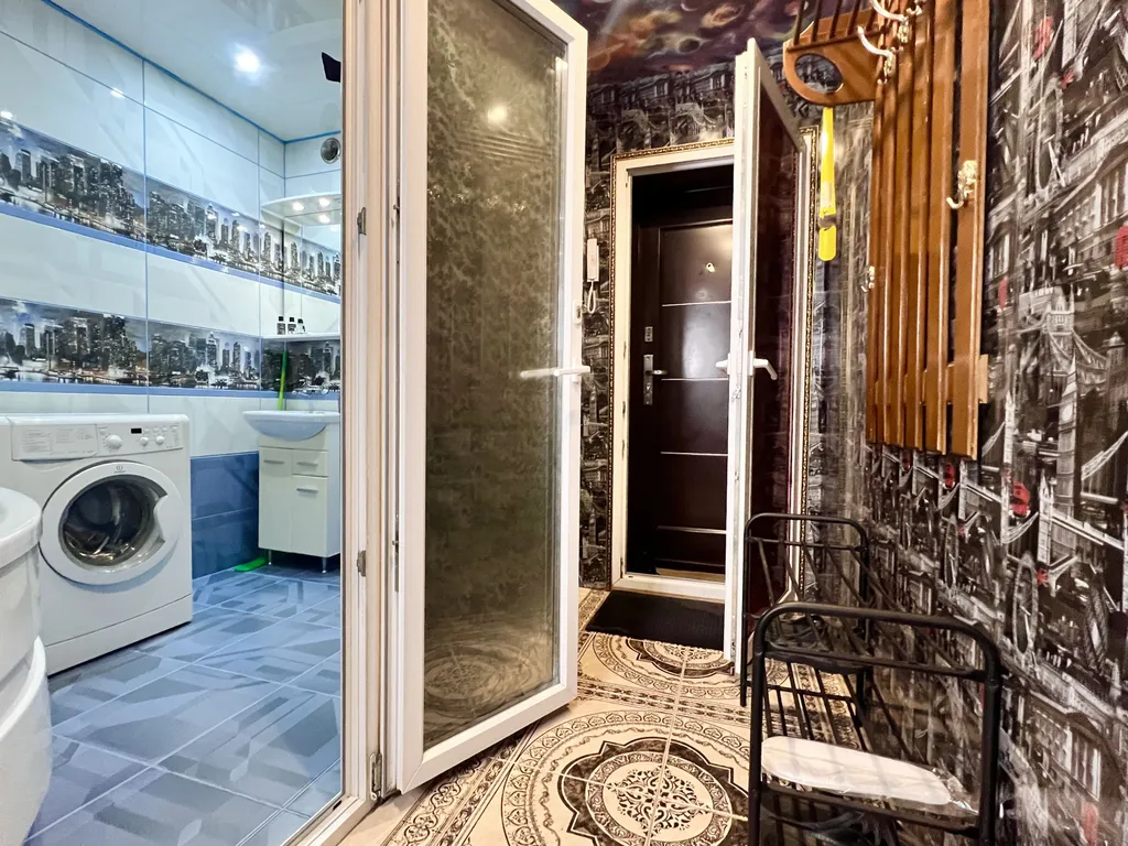 АПАРТЫ 51 возле Ленты "Полярные ночи" на Гвардейской,15