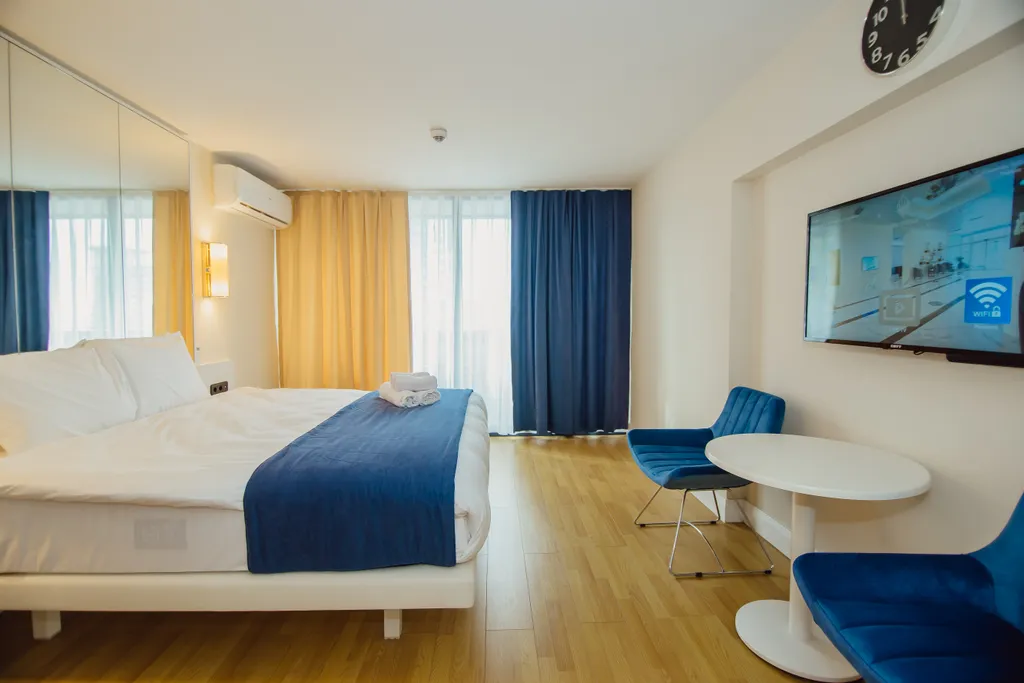 Студия с видом на море