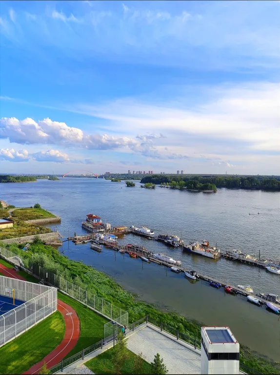 Квартира Квартира ApartRiver (центр города) — Новосибирск