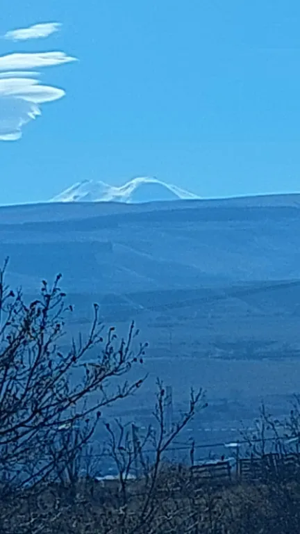 Дом А-фрейм из дерева с баней и джакузи