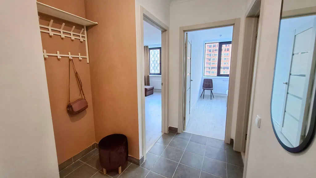 3-комнатная квартира с видом на парк и озеро