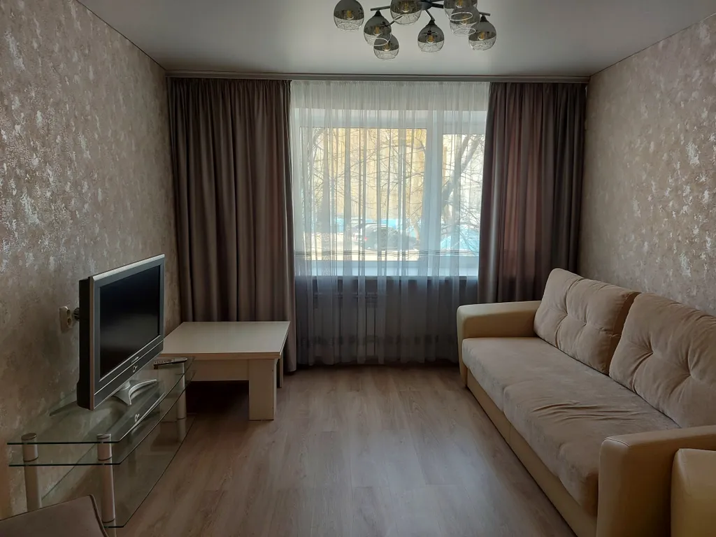 Уютная квартира в городе Марксе — аренда посуточно в Маркс