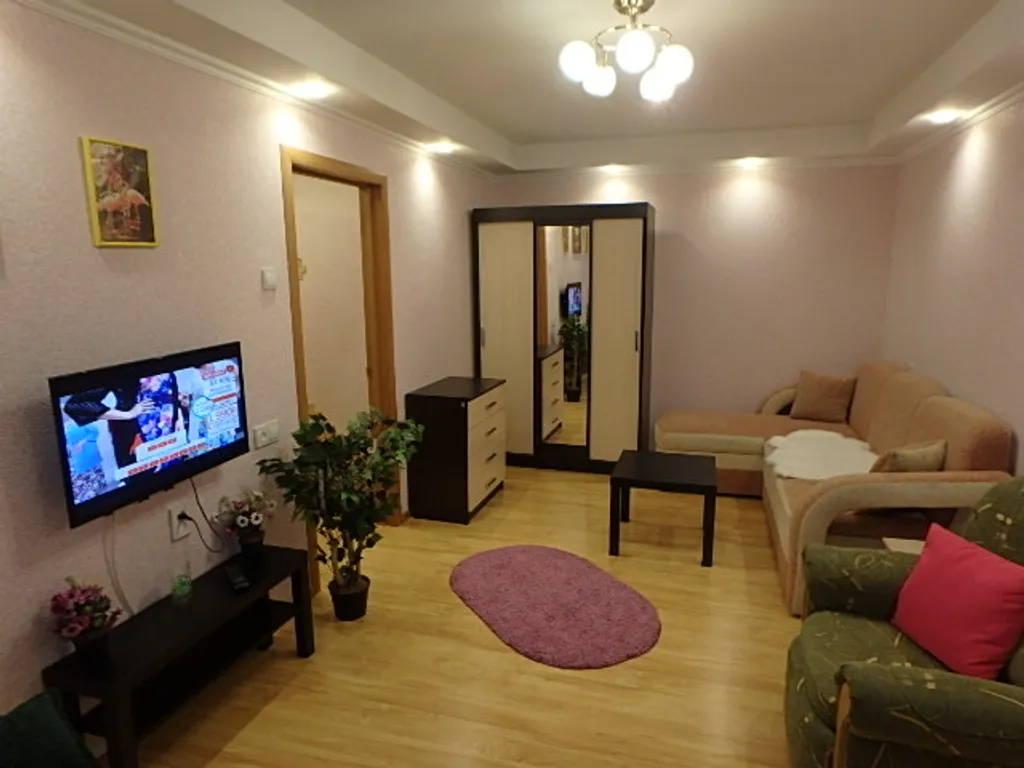 3-комнатная квартира с балконом — аренда посуточно в Мурманск