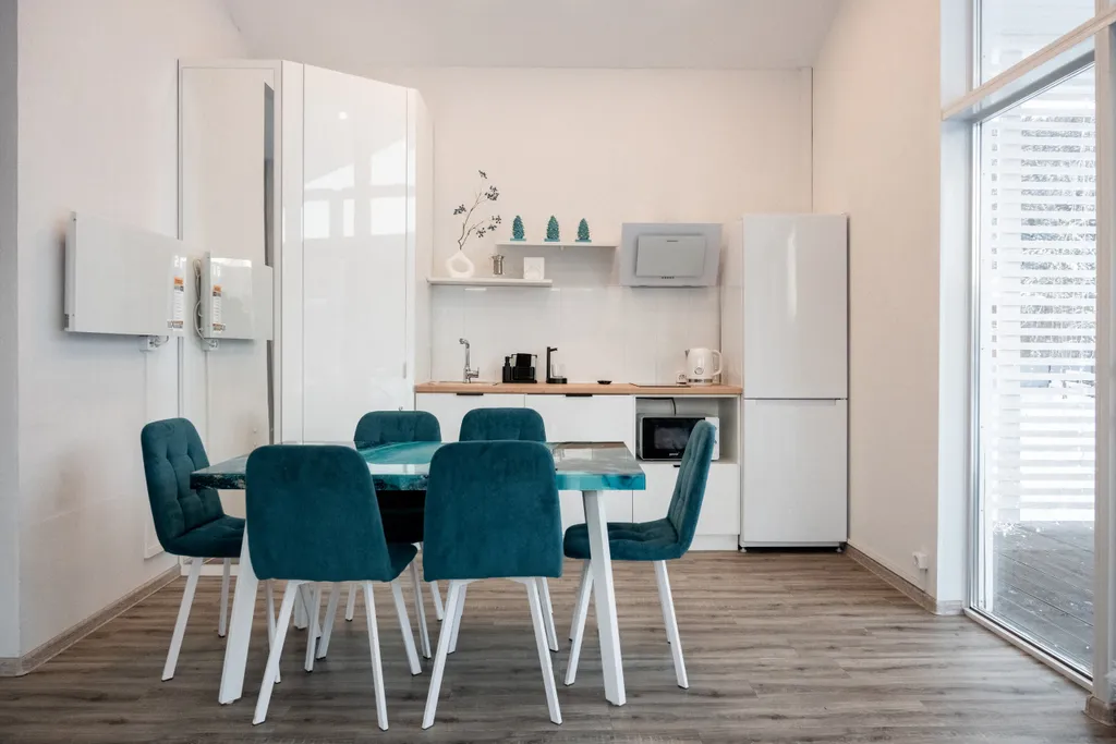 Уютный дом около реки Мана с баней