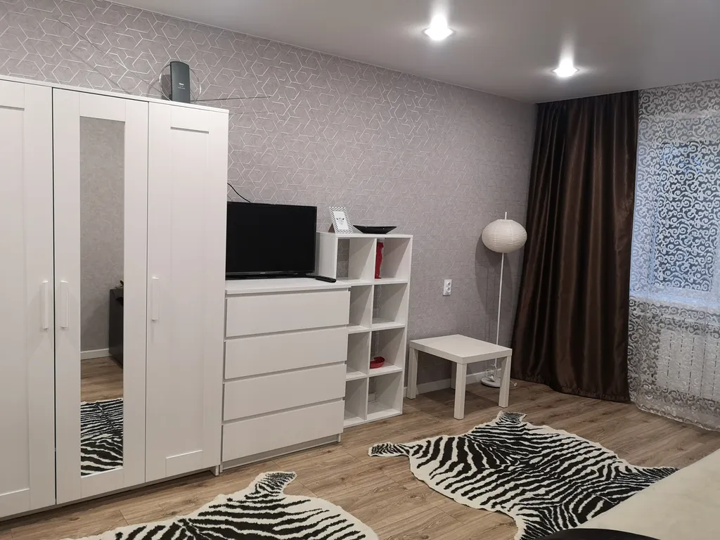 Отличная 2-комнатная квартира с ремонтом в центре города