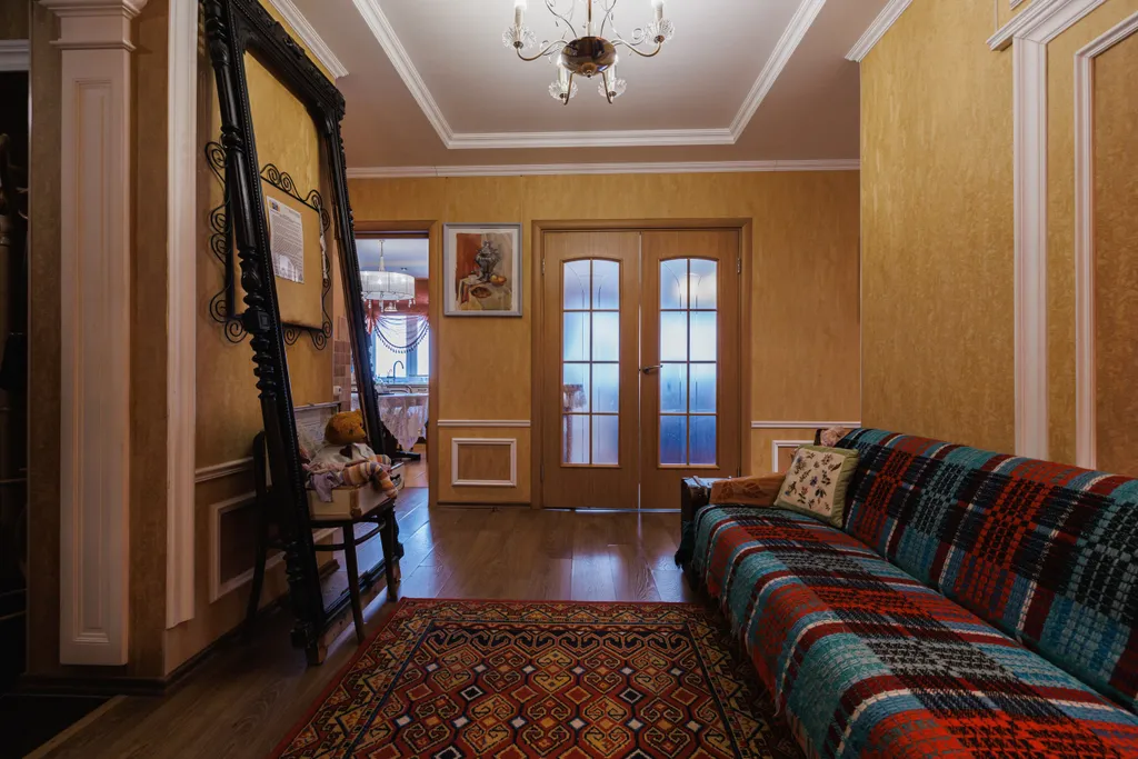 Двухкомнатная квартира с историей в центре Екатеринбурга