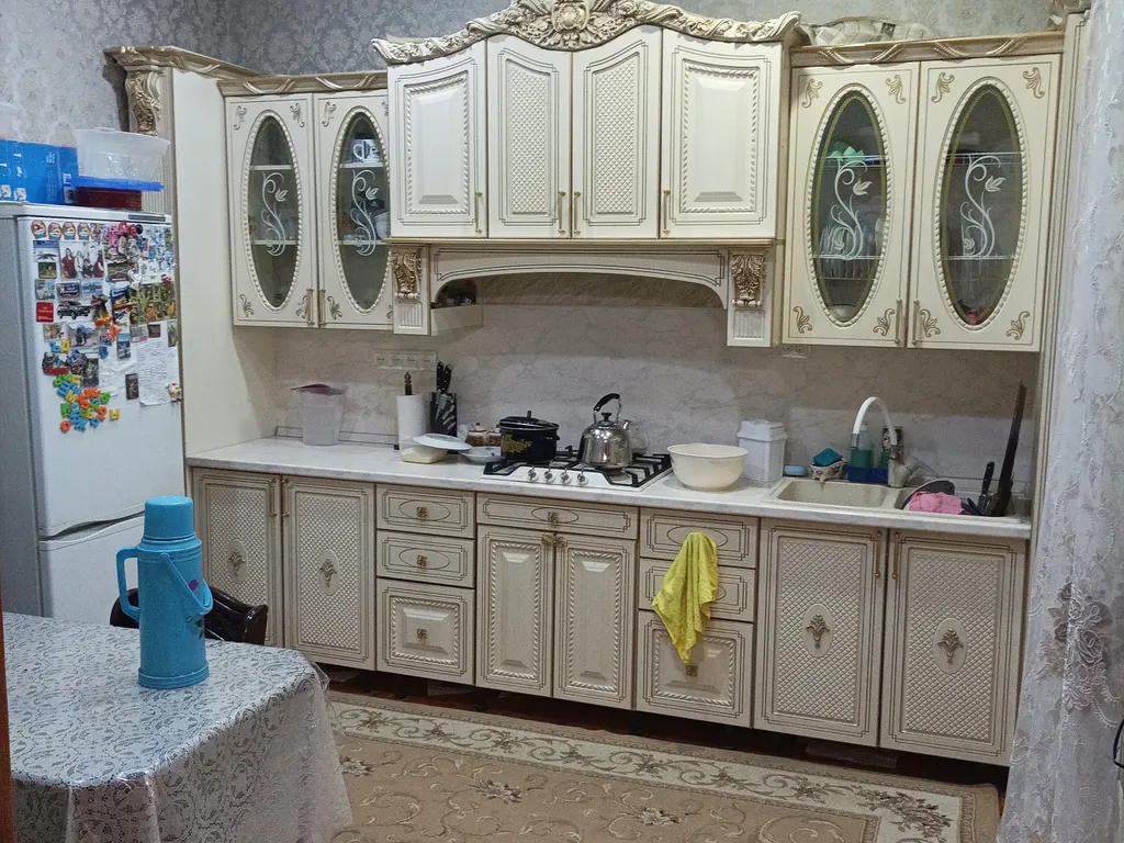 Коттедж Шикарный дом с двором и мангальной зоной — Дербент