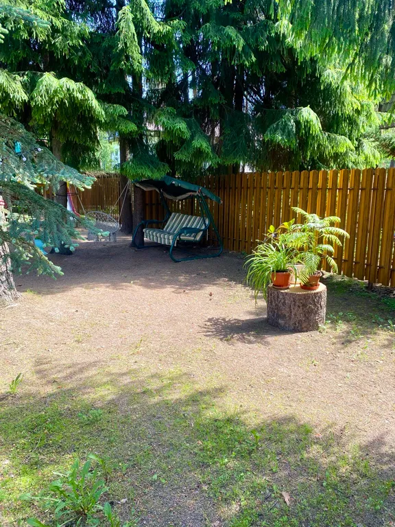 Коттедж с теплым бассейном и баней на дровах