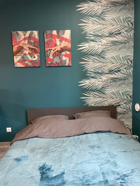 Квартира студия с дизайнерским ремонтом