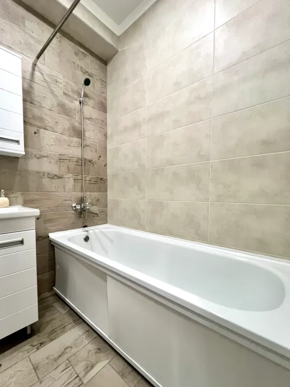 Просторная однокомнатная в новостройке в престижном районе