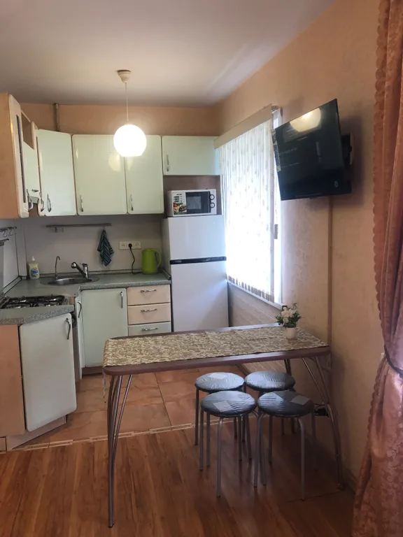 Уютная  и просторная квартира на центральной улице города Ростова