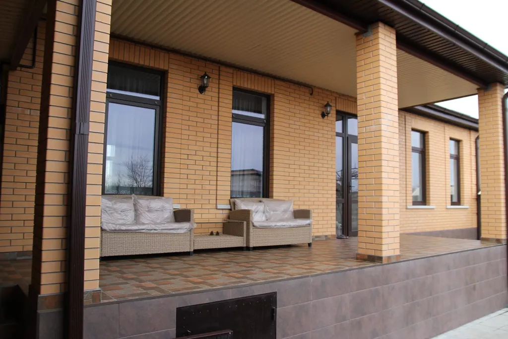 Коттедж Новый дом со всеми удобствами — аренда посуточно в Владикавказ