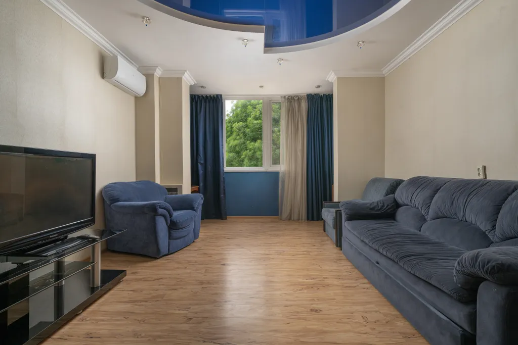 Уютная квартира с видом на море и город