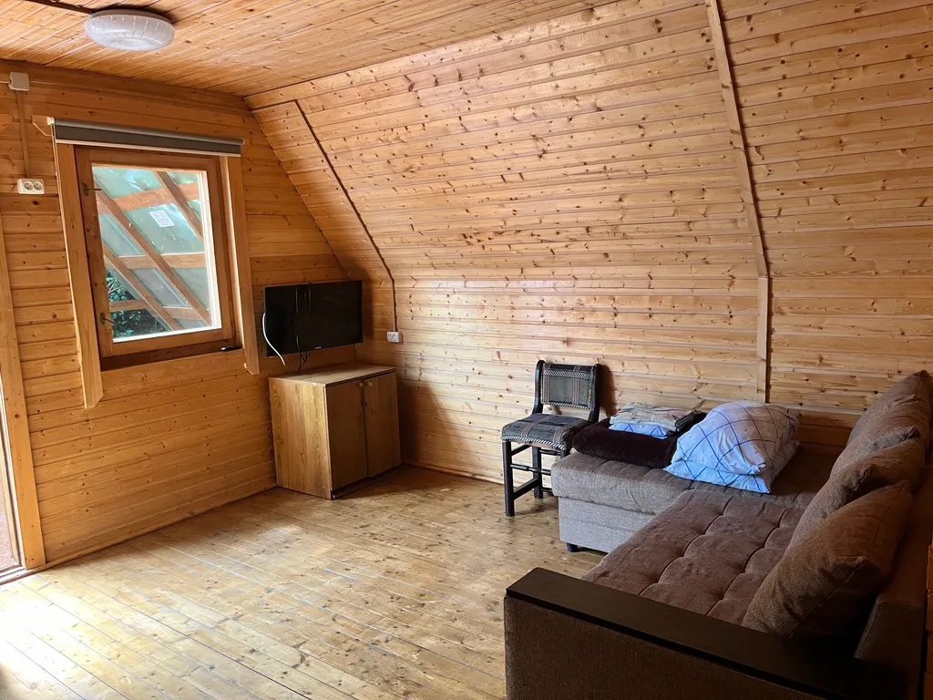 Коттедж 4-комнатный Дом — Сочи