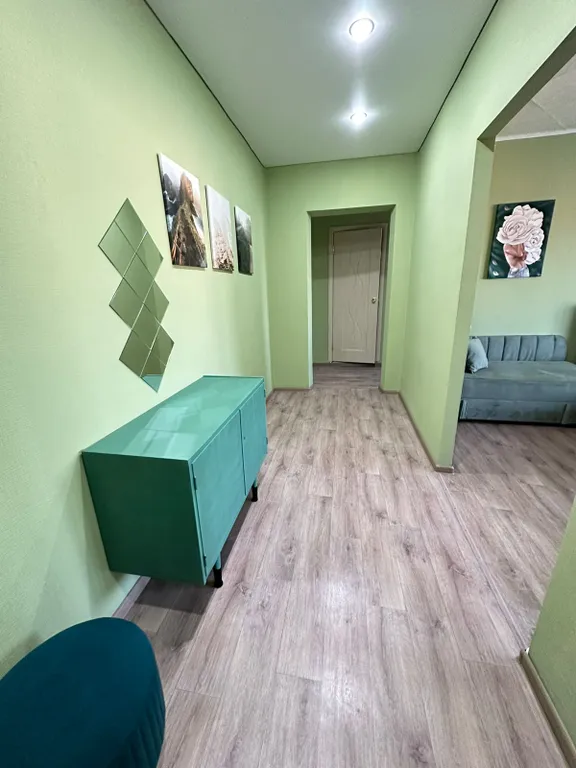 Уютная однокомнатная квартира — аренда посуточно в Ачинск