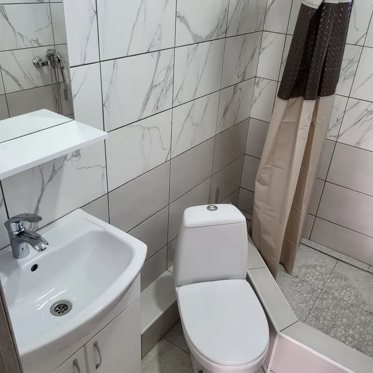 №11 2-х комнатный номер на первом этаже