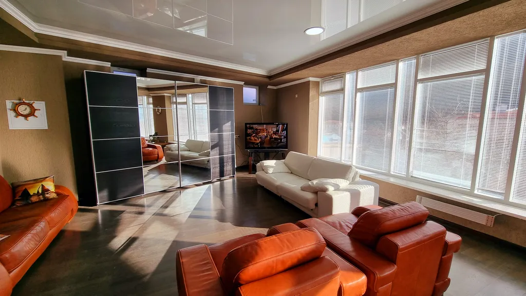 Таунхаус с панорамной эксплуатируемой крышей