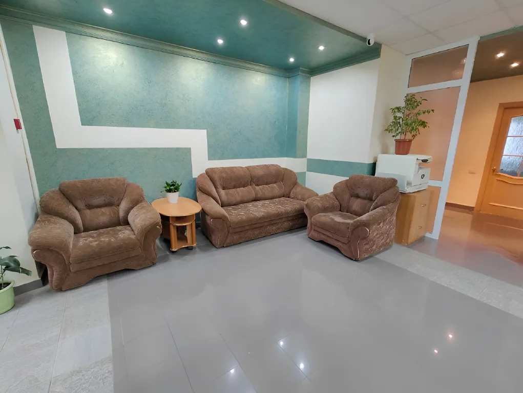 Просторная пятиместная комната