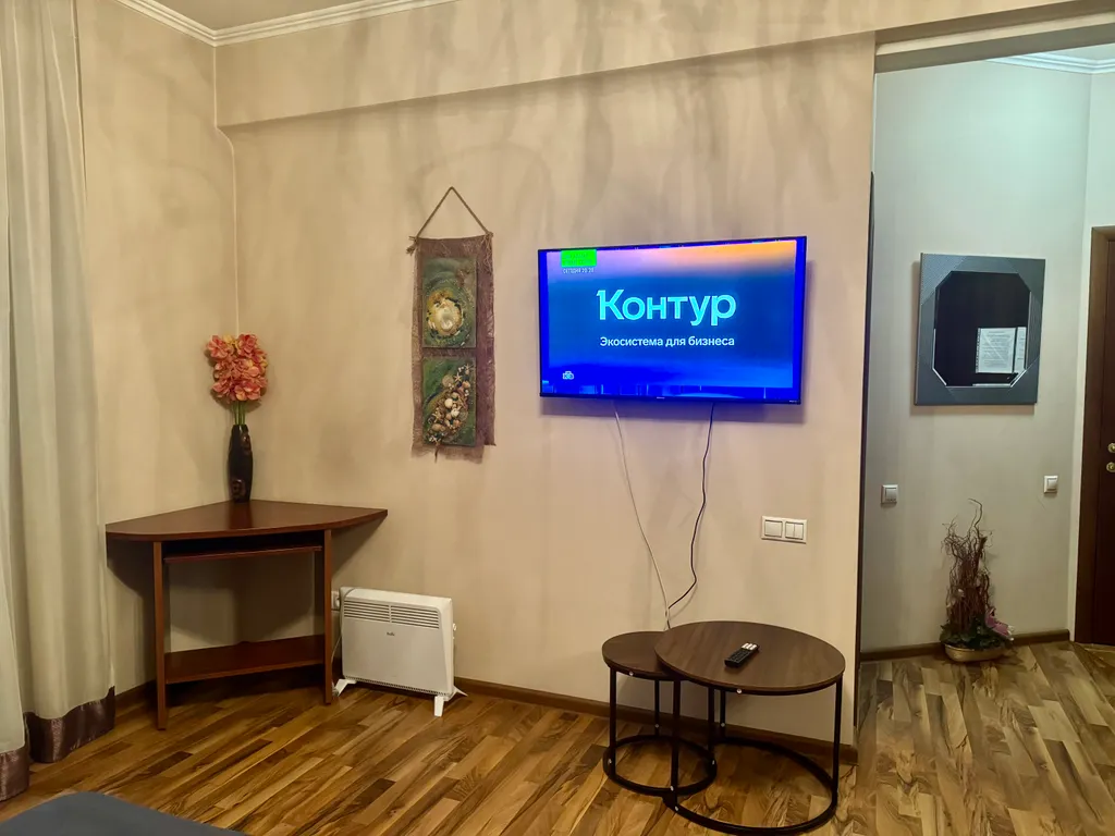 Центральная площадь Ленина, вода круглосуточно