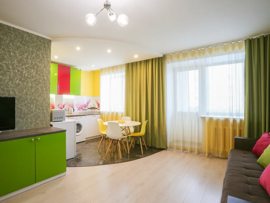 Студия у набережной реки Кама